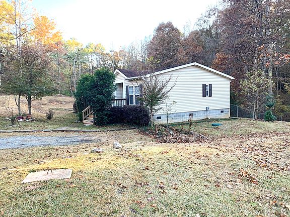 2nd image of 315 Cedar Creek Ln