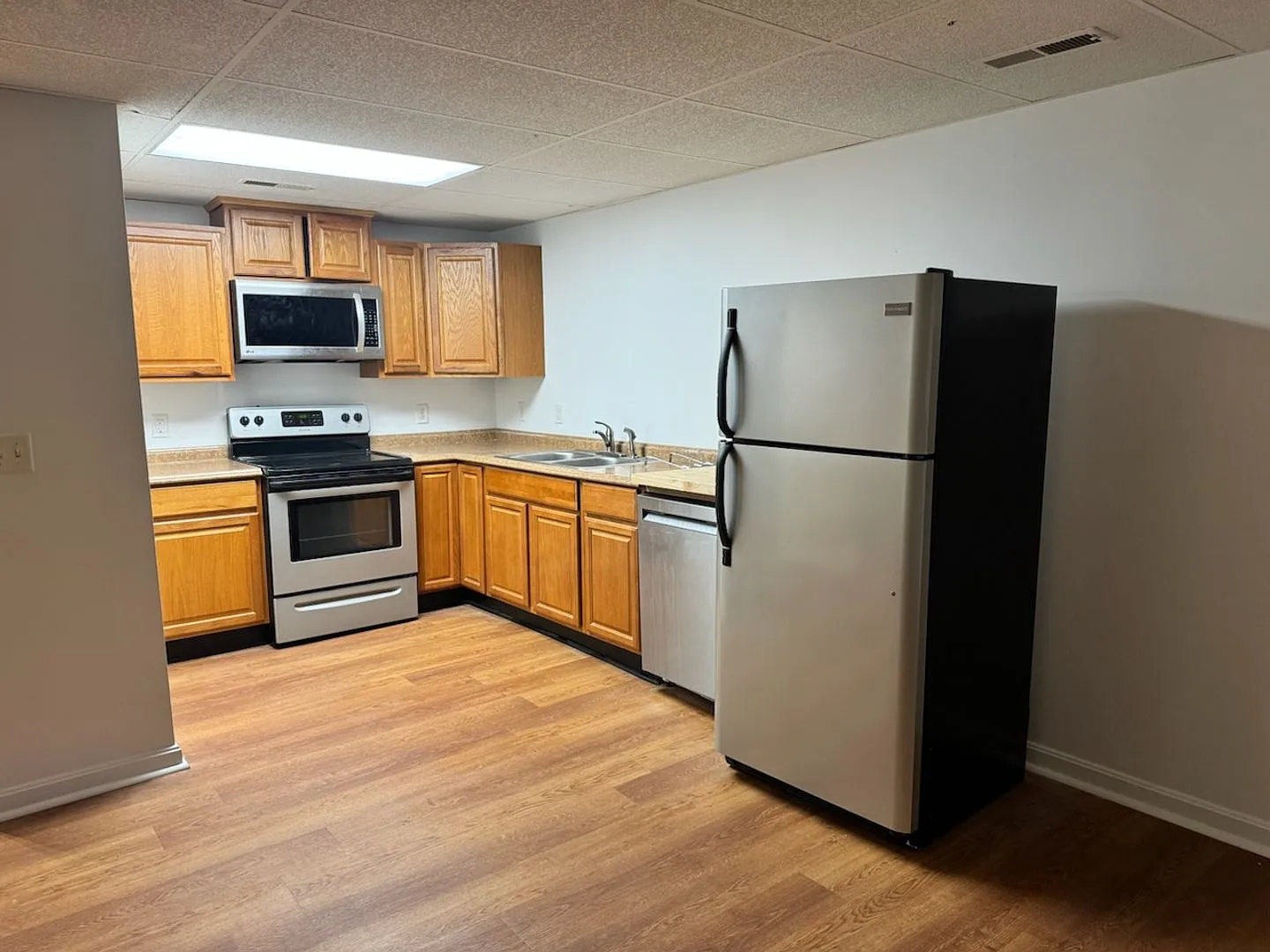 Downtown Milton Apartment — Photo 2