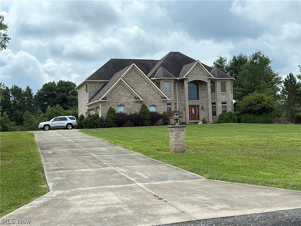 1st image of 5168 Roxanne Ln