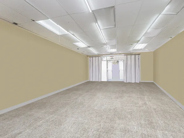 2672 Gerritsen Avenue image 13 of 16