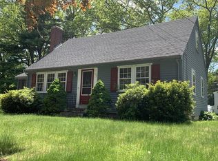 48 Pine St, Hudson, MA 01749