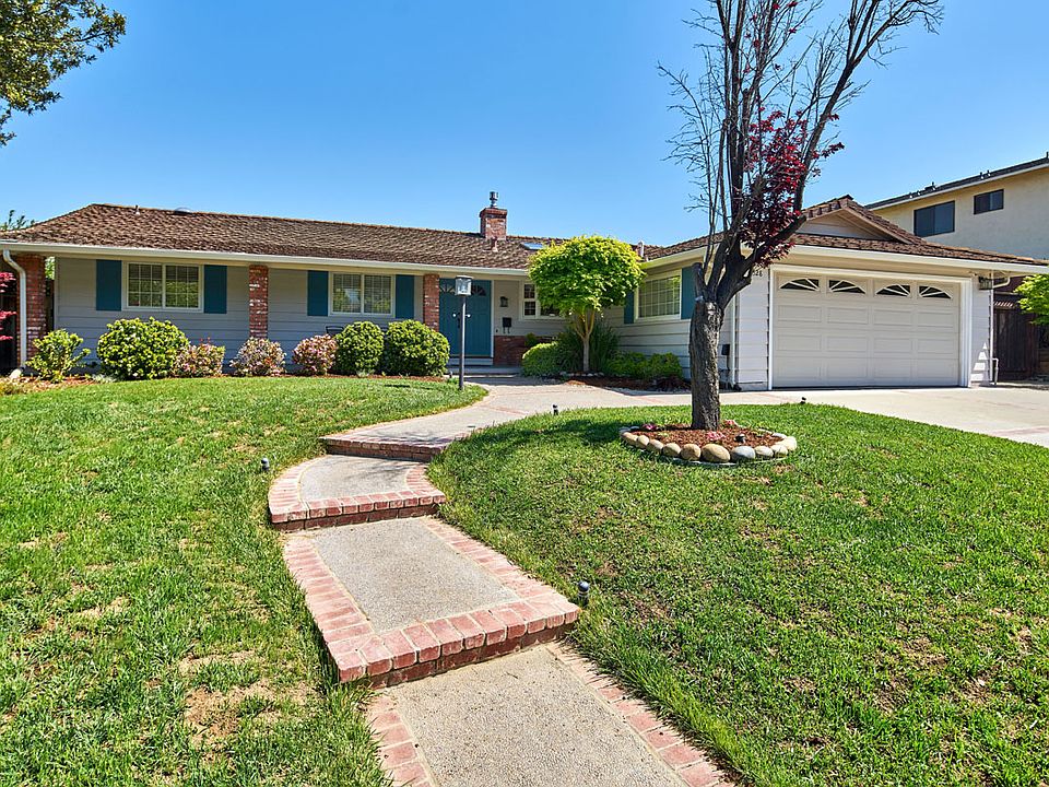 1st image of 6528 Little Falls Dr