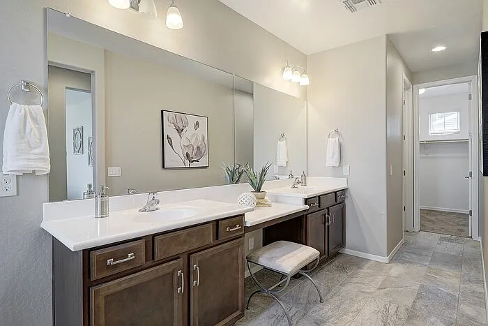 761 W Winchester Dr — Photo 21