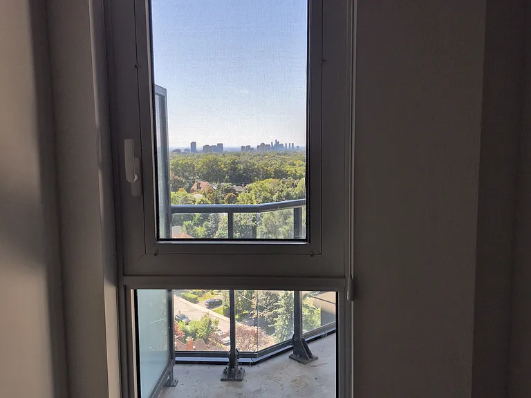 2020 Bathurst St #1201 — Photo 36