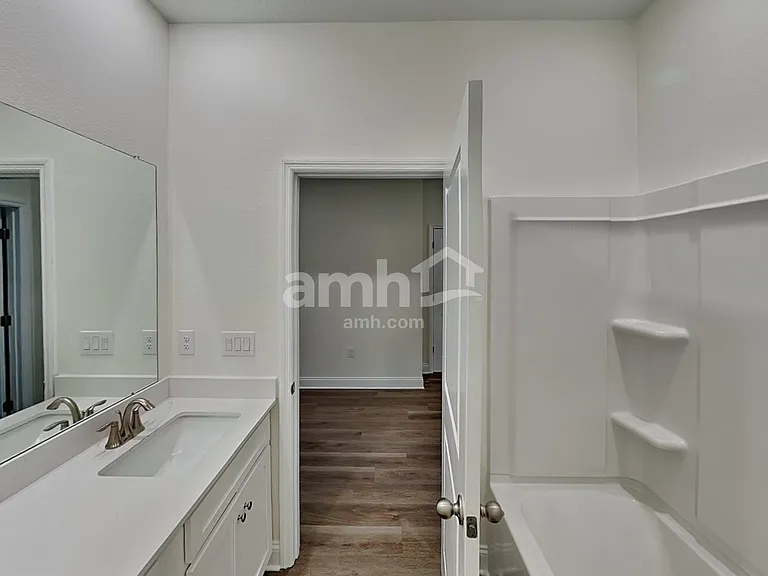3735 Center Cove Ln — Photo 19