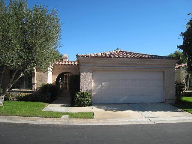 1st image of 48129 Calle Seranas