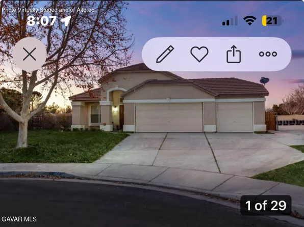 42643 La Gabriella Dr, Quartz Hill, CA 93536
