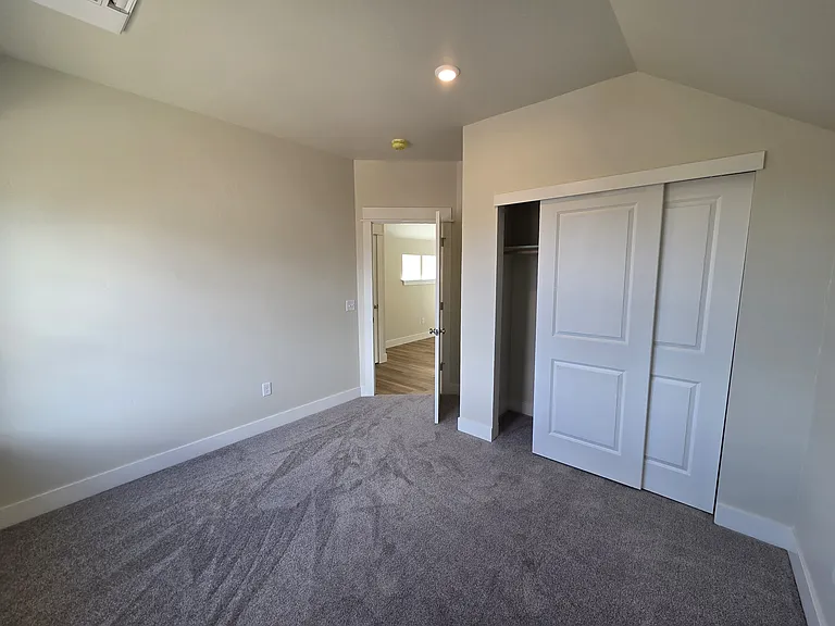 611 E 12th St #ADU — Photo 8