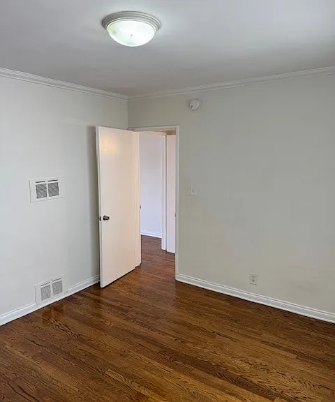1229 N Spaulding Ave — Photo 5