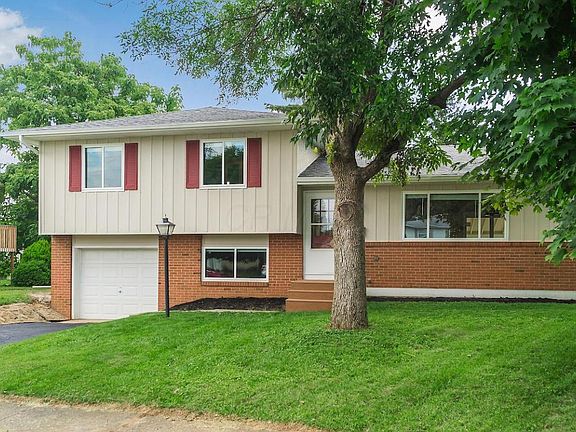3rd image of 3822 Harland Ct