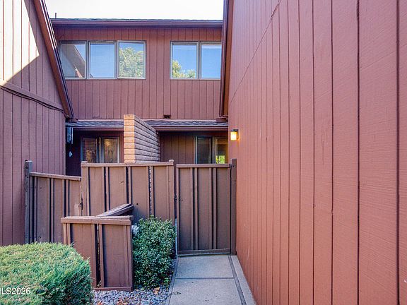 2nd image of 1974 Villa Way S