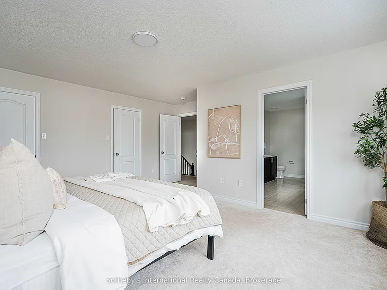 45 McLean Ave — Photo 27