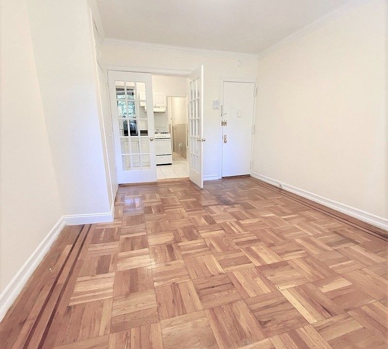 1st image of 242 E 79th St #2BN