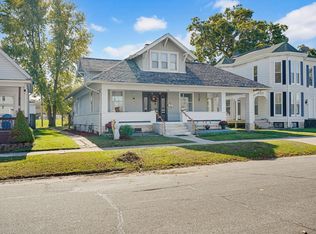 622 W Grissom Ave, Mitchell, IN 47446