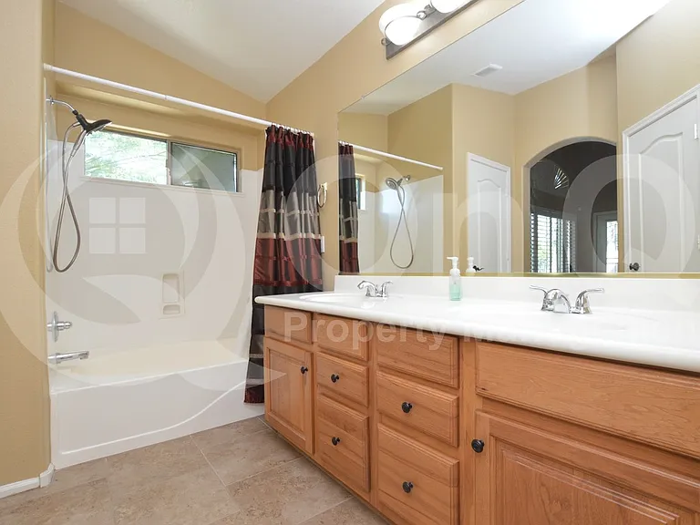 29979 N Maravilla Dr — Photo 21