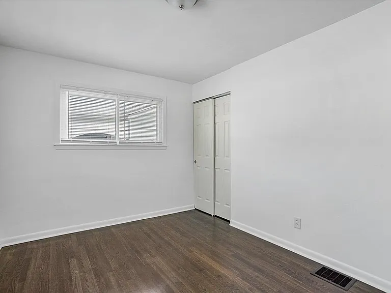 2448 Rainbow Ct — Photo 26