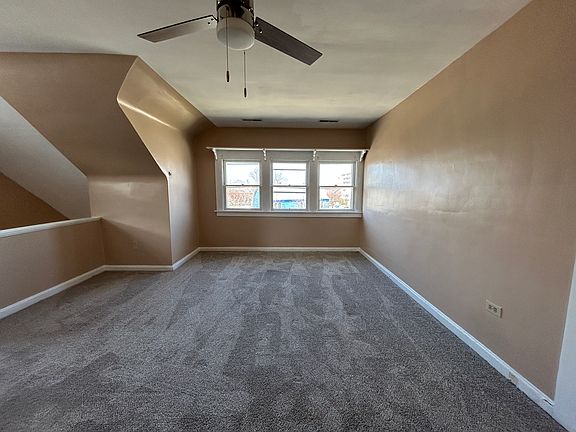 4th image of 15011 Hilliard Rd #2