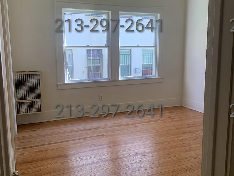 2918 Leeward Ave #105 — Photo 7