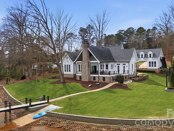 5th image of 879 Kemp Rd