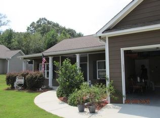 24 Chimney Springs Dr SW, Cartersville, GA 30120