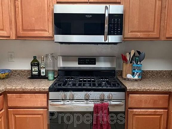 3rd image of 6323 Connie Dr
