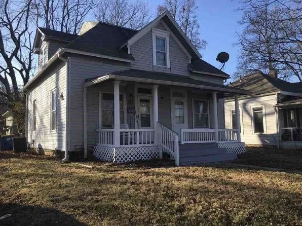 223 Groom St, Liberty, MO 64068