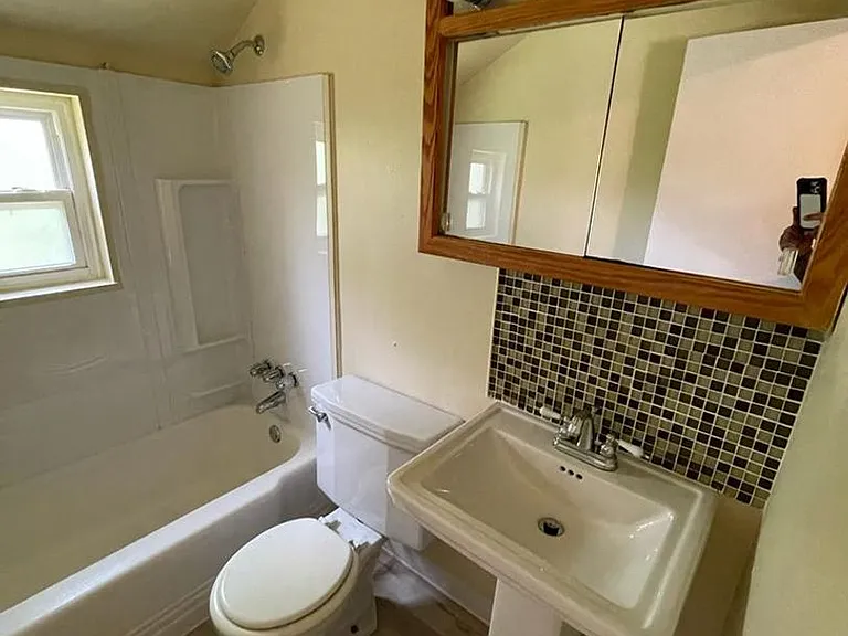 Elias Drive Townhomes — Photo 11