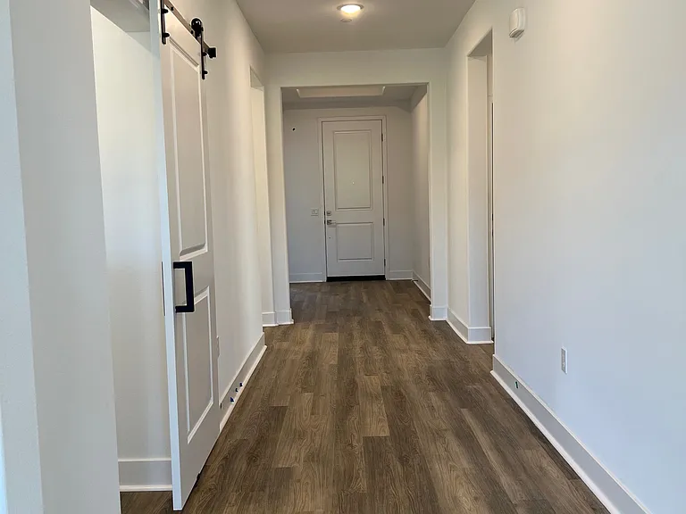1840 Vincent Dr — Photo 37