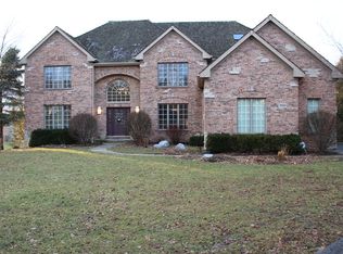 1500 Daybreak Dr, Libertyville, IL 60048