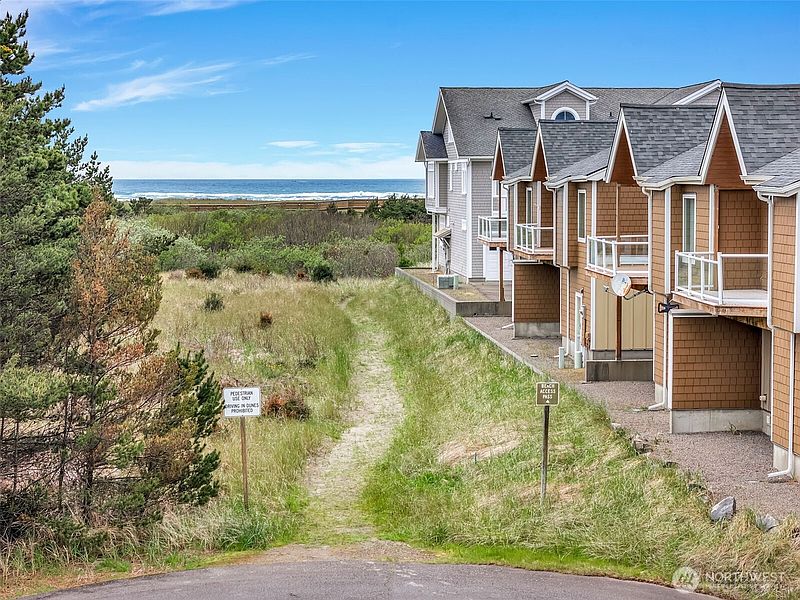 2nd image of 316 7th Street SW #13