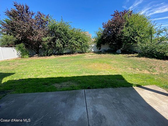 2nd image of 3074 W Thorndale Loop