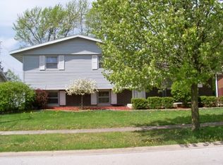 19312 Wildwood Ave, Lansing, IL