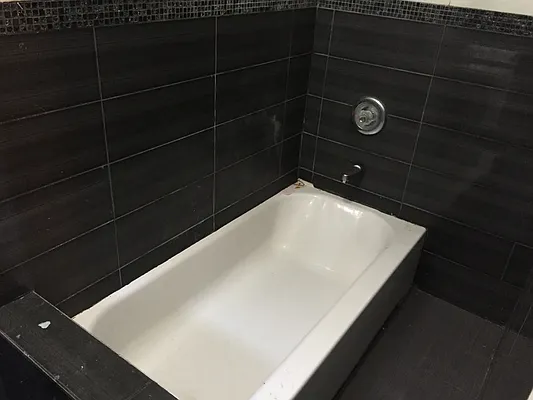 Rented by Zuz Realty | media 12