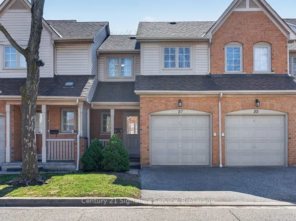 5950 Glen Erin Dr #57, Mississauga, ON L5M 6J1