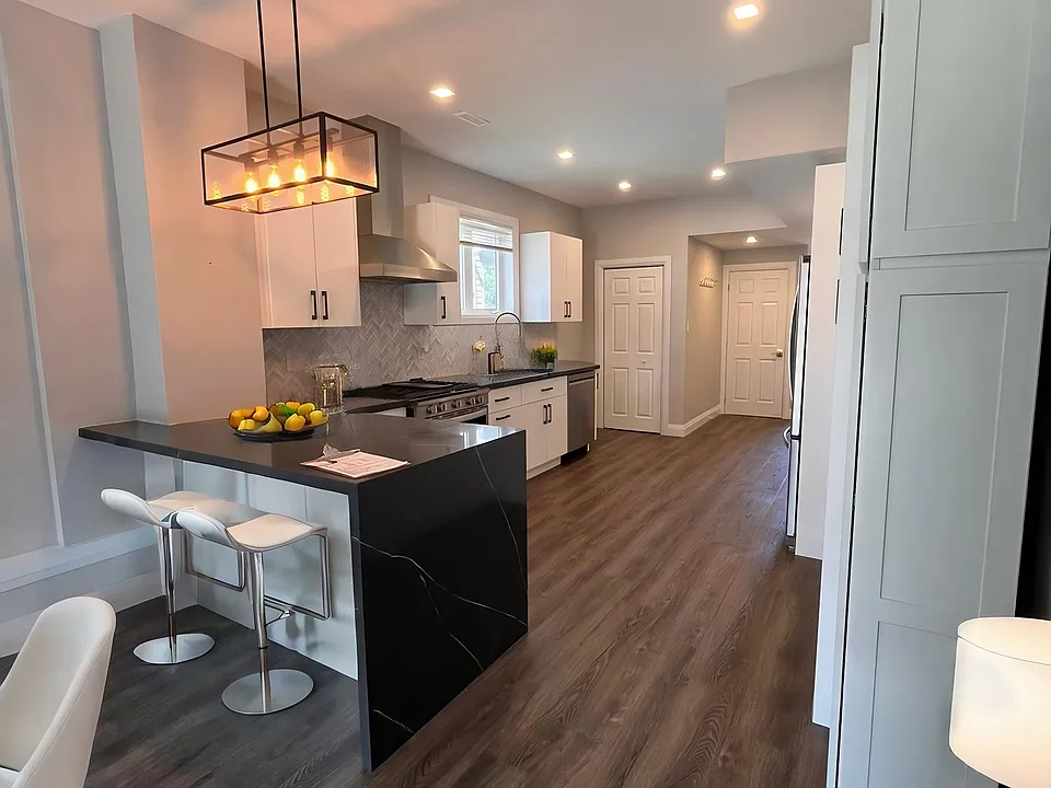 116 Maplewood Dr