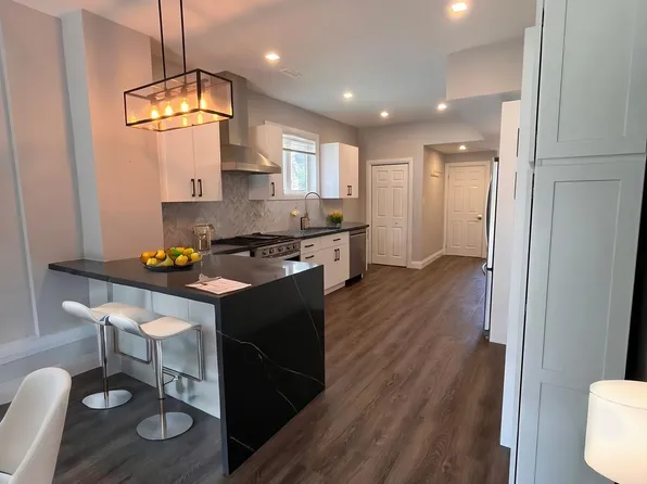116 Maplewood Dr, Essa, ON L3W 0B7