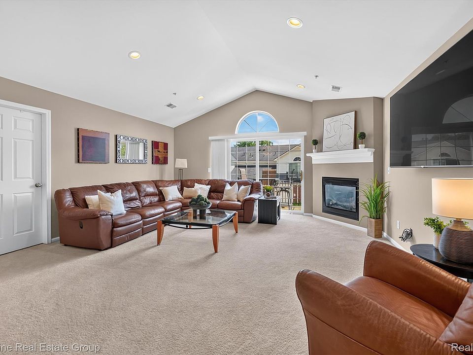 14203 Adri Cir, photo 6
