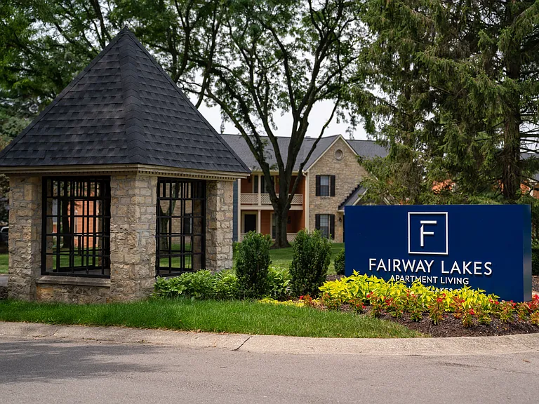 Fairway Lakes — Photo 13