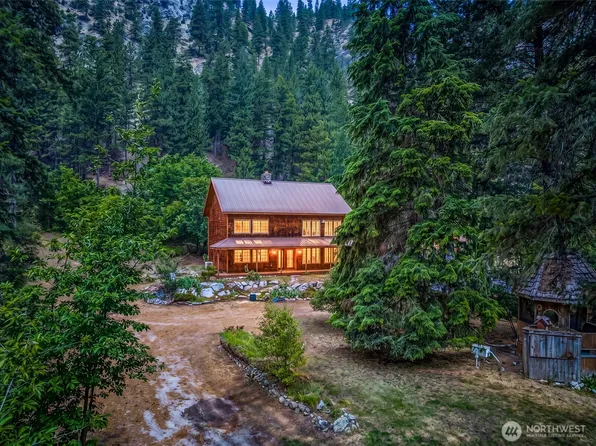 4650 Navarre Coulee Road, Chelan, WA 98816