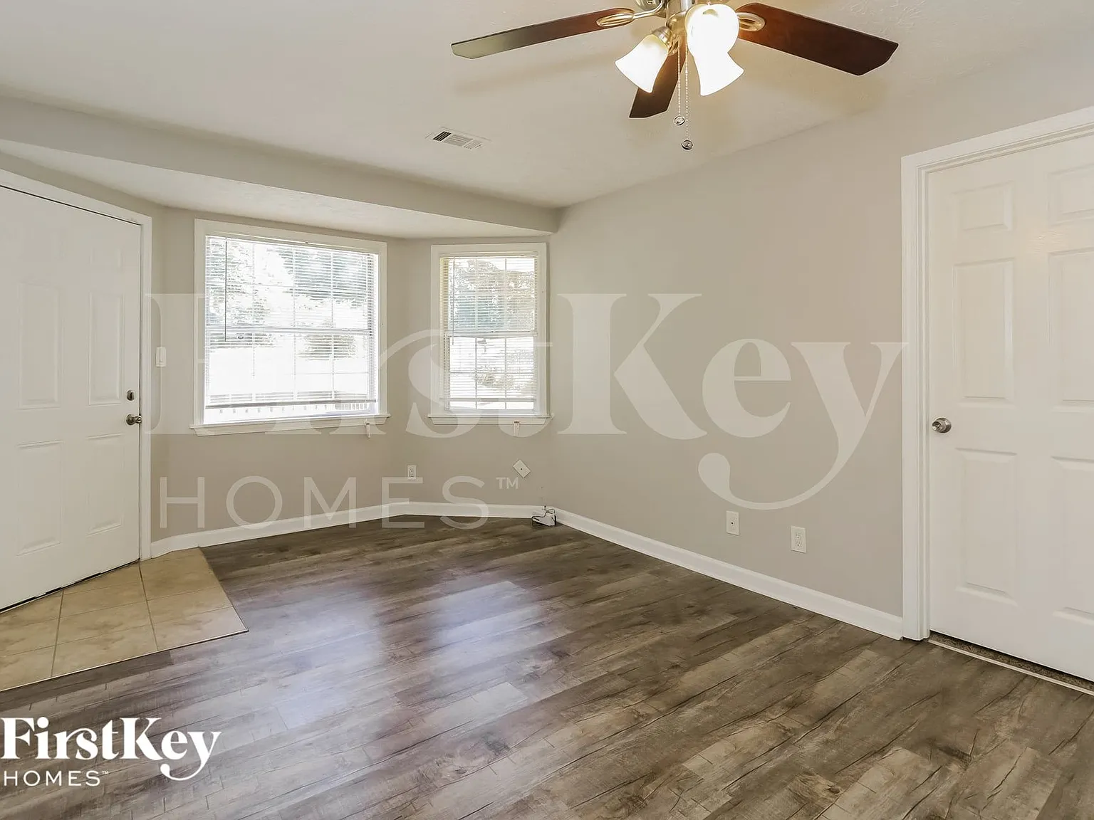 4 bed, 3.0 bath, 1742 sqft, $2,275 — Photo 2