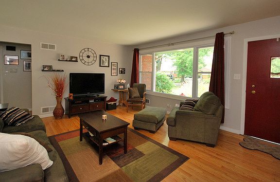 5th image of 4037 W Arnold Pl