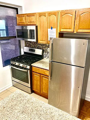 Rented by New York Residence | media 18