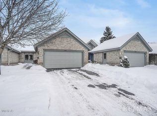 2436 Highridge Ln SE, Grand Rapids, MI 49546