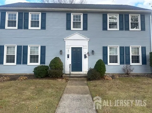 19 Rossmoor Dr #0, Monroe Township, NJ 08831