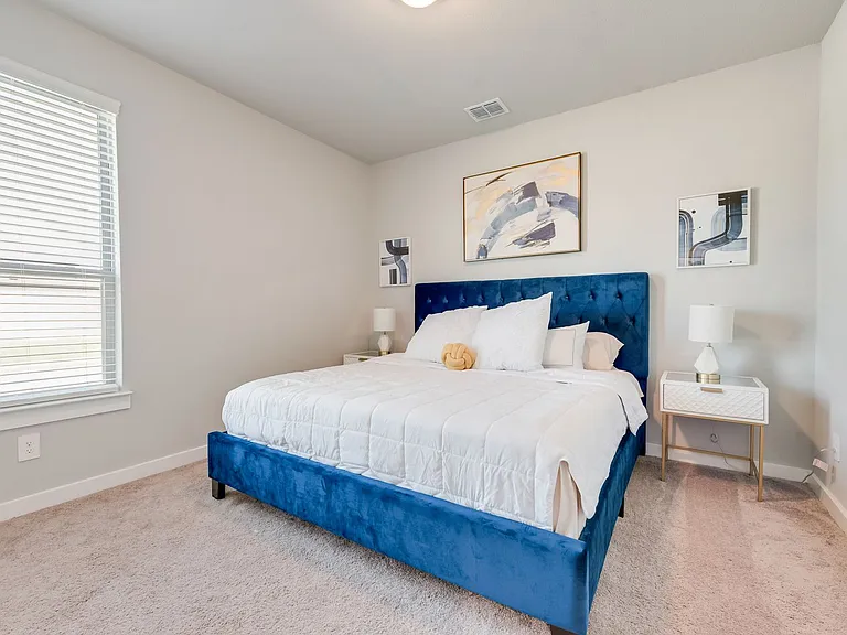 211 Coyote Creek Dr — Photo 13