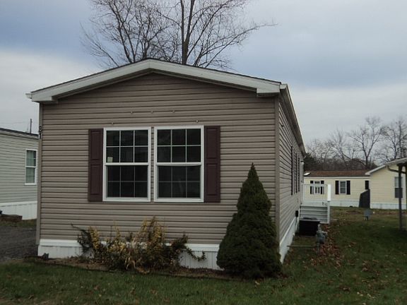Exterior Image-1-EAGLE RIVER 81 D R Village