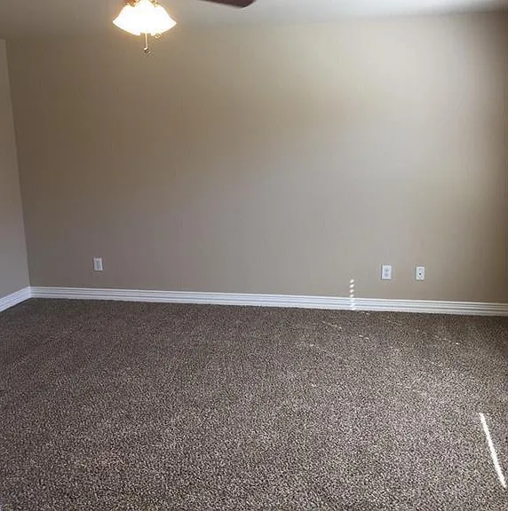 6812 Valley Creek Dr — Photo 12