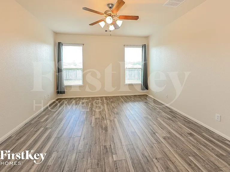 30114 E Sapling Oaks Pl — Photo 6