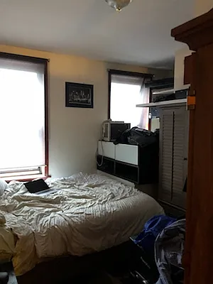 Rented by Batra Group Inc | media 12