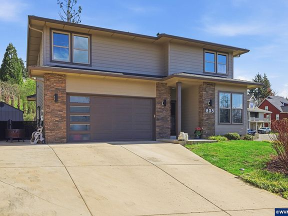 2nd image of 808 Northpoint Loop